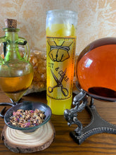 Load image into Gallery viewer, Cut & Clear Candle