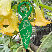 Load image into Gallery viewer, Vine Goddess