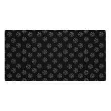 Load image into Gallery viewer, Pentacles Tarot / Crystal Mat